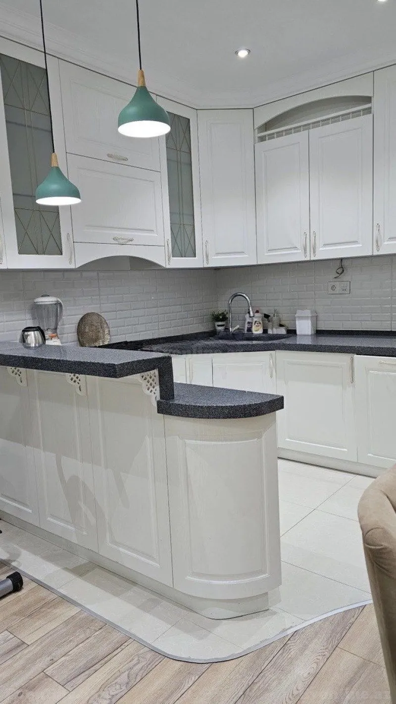 Kirayə verilir 2 otaqlı Mənzil Köhnə tikili 50 m² Sahil m. - şəkil 17