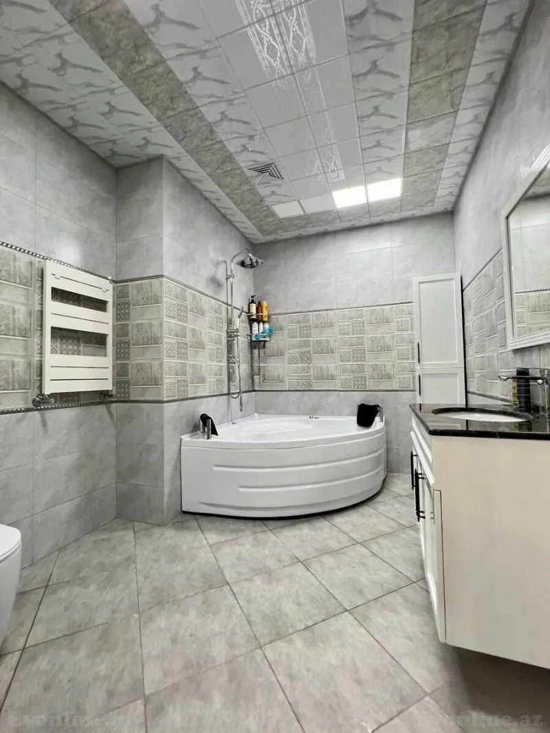 Satılır 3 otaqlı Mənzil Yeni tikili 176 m² 20 Yanvar m. - şəkil 18