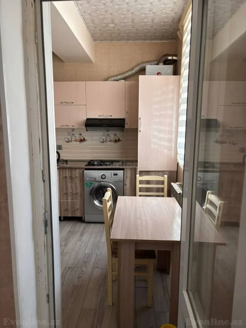 Kirayə verilir 2 otaqlı Mənzil Yeni tikili 70 m² İnşaatçılar m. - şəkil 6