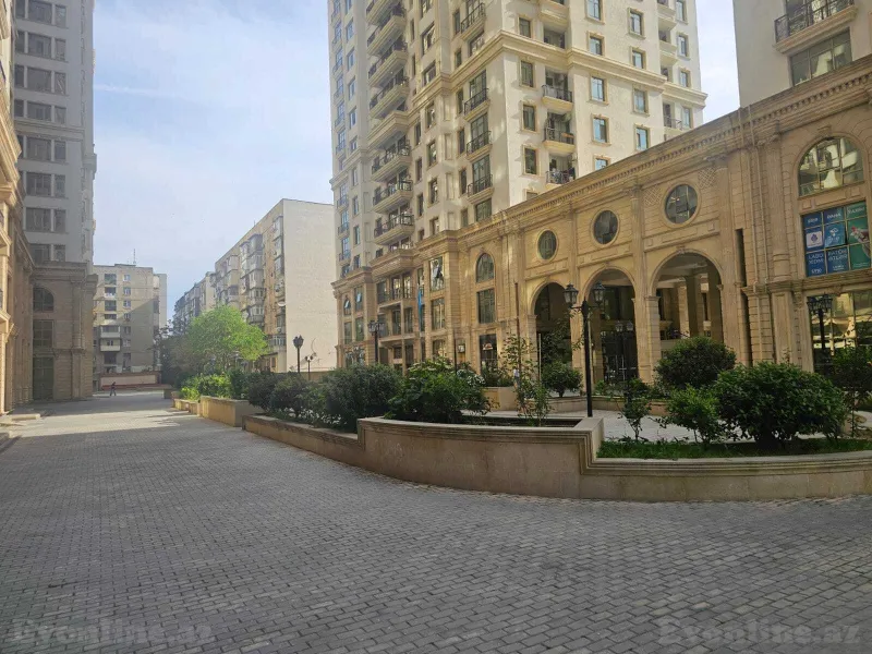 Satılır 3 otaqlı Mənzil Yeni tikili 130 m² Elmlər Akademiyası m. - şəkil 2