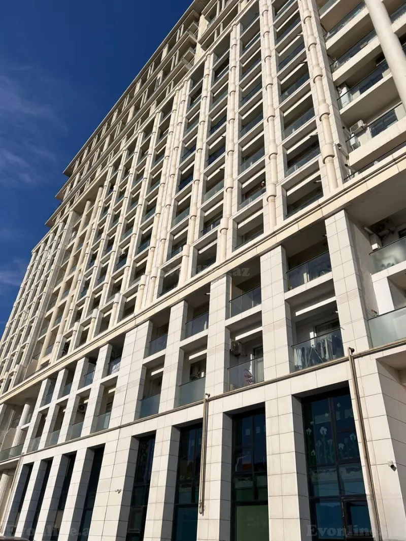 3 otaqlı Mənzil 70 m² Bayıl Kirayə verilir
