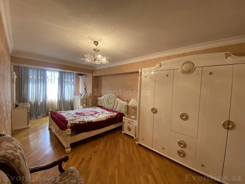 Satılır 3 otaqlı Mənzil Köhnə tikili 100 m² Yasamal r. - şəkil 10