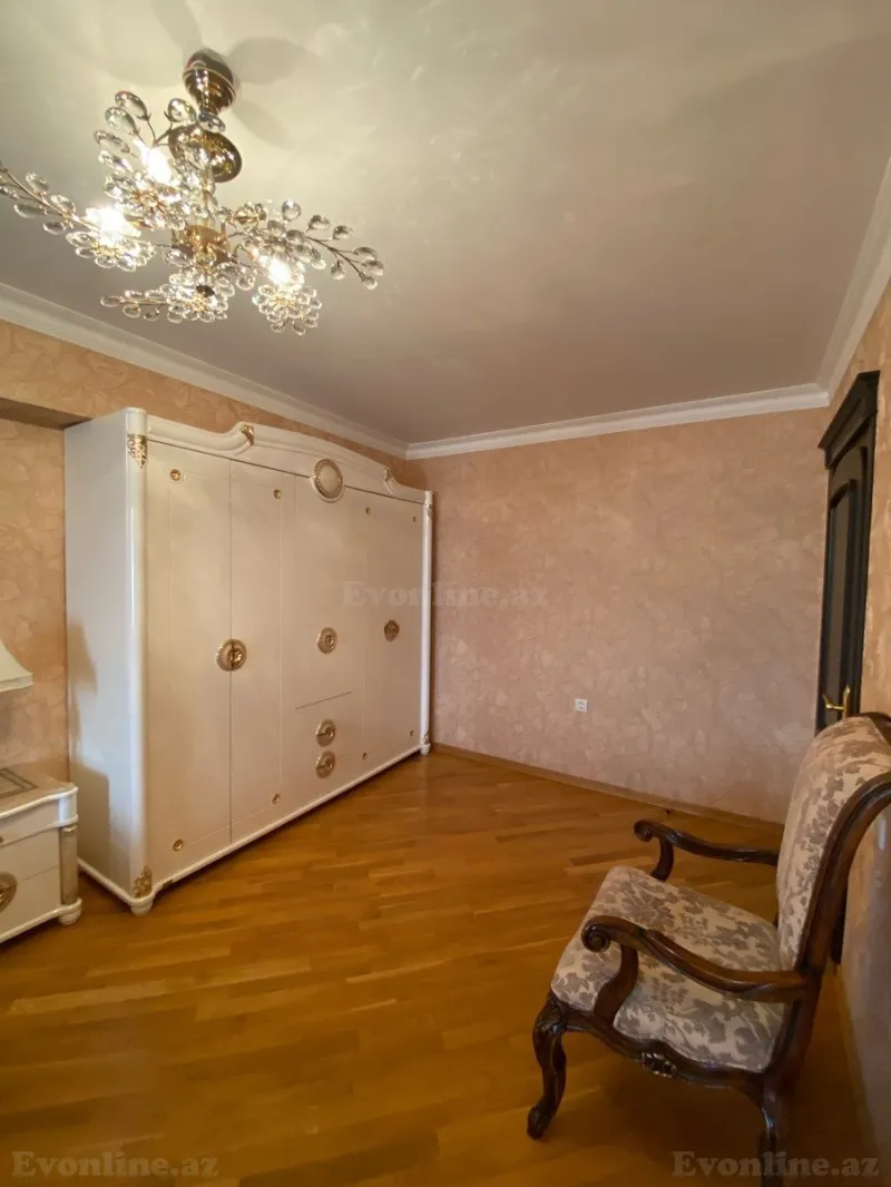 Satılır 3 otaqlı Mənzil Köhnə tikili 100 m² Yasamal r. - şəkil 14