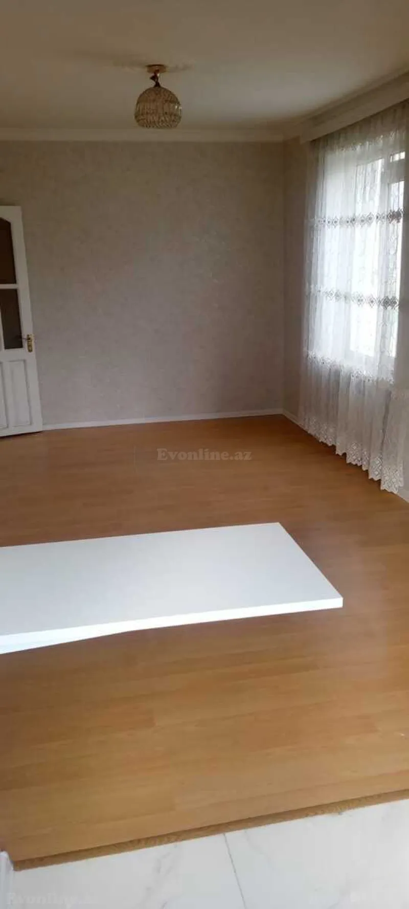 Satılır 2 otaqlı Mənzil Köhnə tikili 45 m² İnşaatçılar m. - şəkil 2