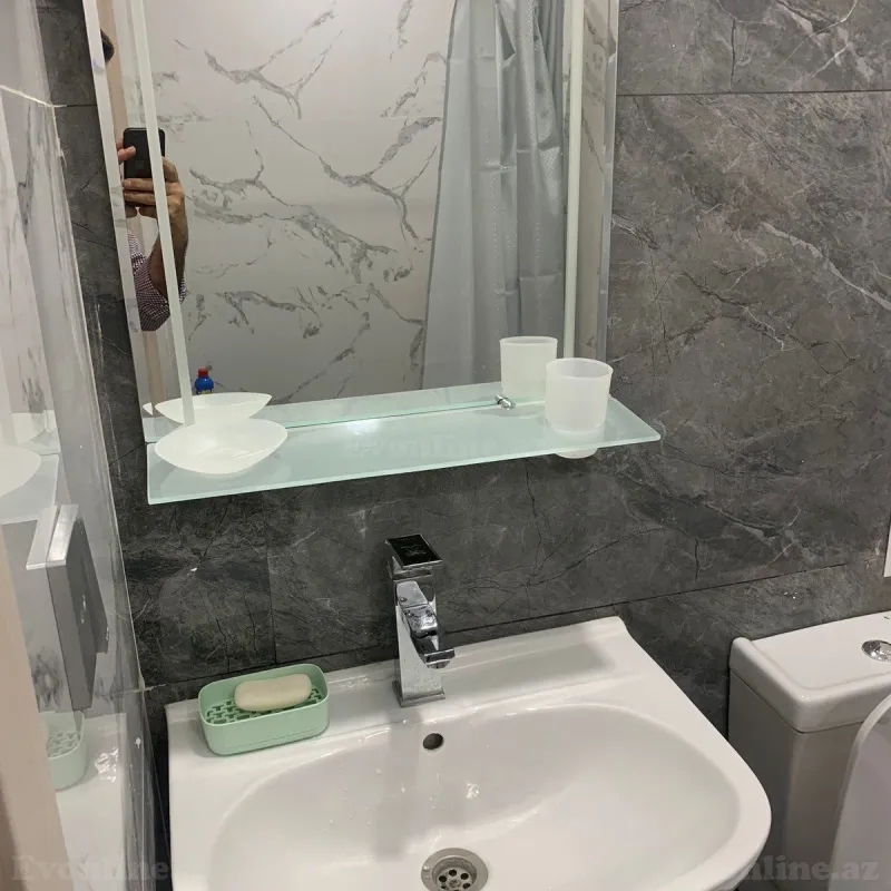 Kirayə verilir 2 otaqlı Mənzil Yeni tikili 80 m² Qara Qarayev m. - şəkil 12