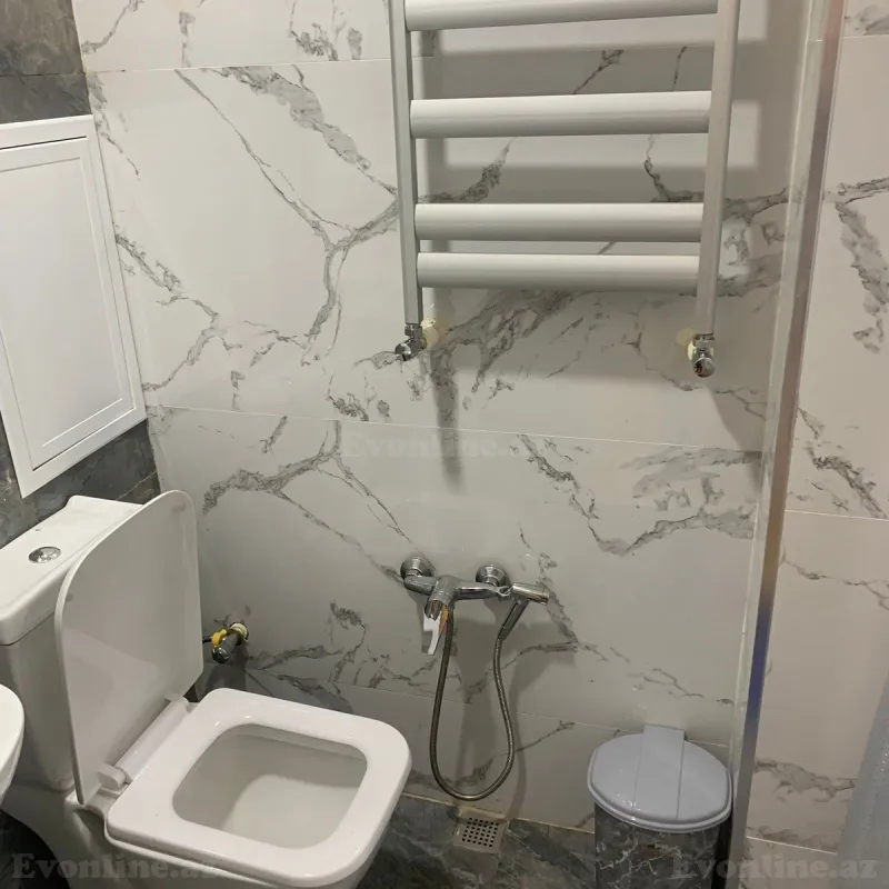 Kirayə verilir 2 otaqlı Mənzil Yeni tikili 80 m² Qara Qarayev m. - şəkil 13