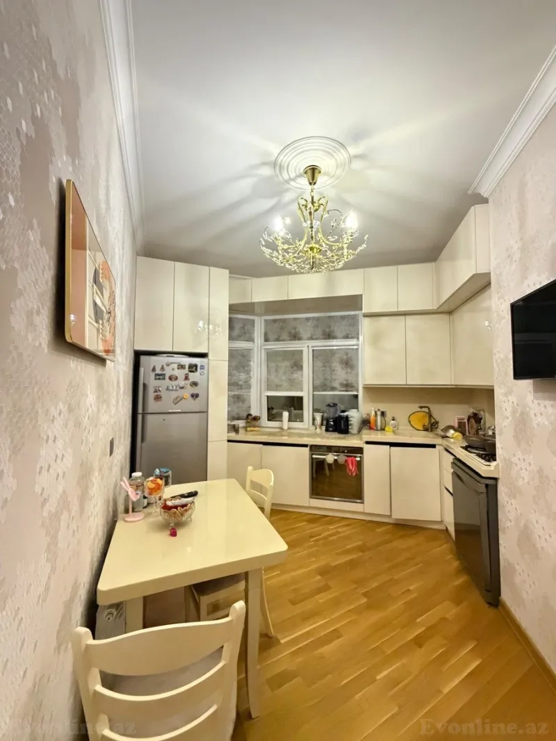 Satılır 3 otaqlı Mənzil Yeni tikili 120 m² Nərimanov r. - şəkil 12