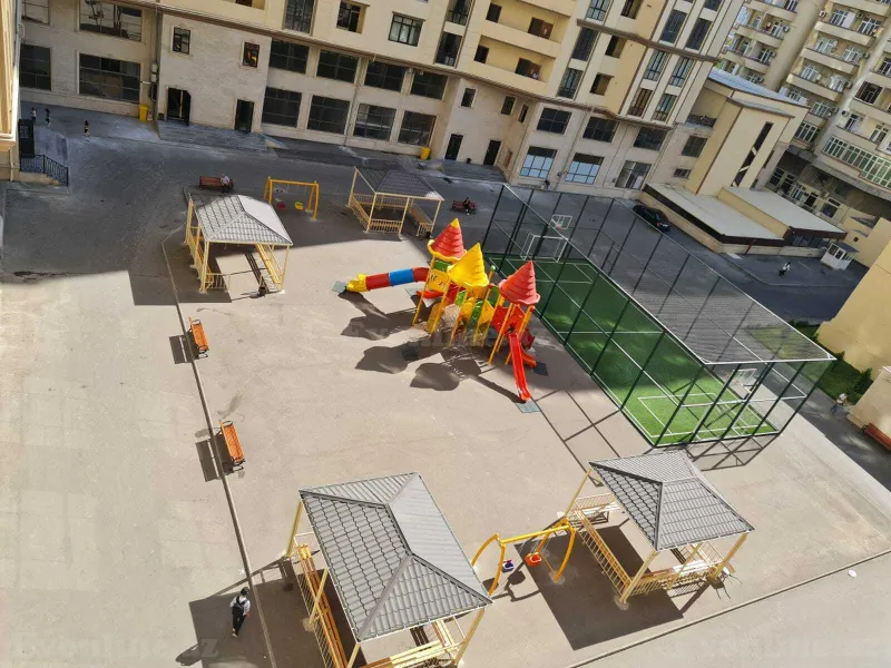 Satılır 3 otaqlı Mənzil Yeni tikili 148.3 m² Nərimanov r. - şəkil 4