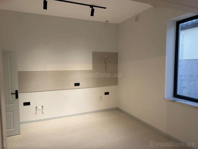 Satılır 4 otaqlı Həyət evi 150 m² Şüvəlan - şəkil 12