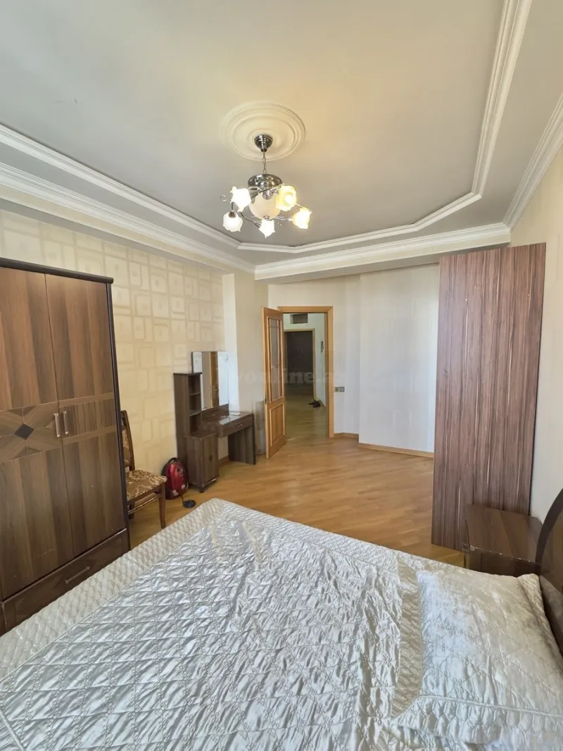 Kirayə verilir 2 otaqlı Mənzil Yeni tikili 75 m² Dərnəgül m. - şəkil 3