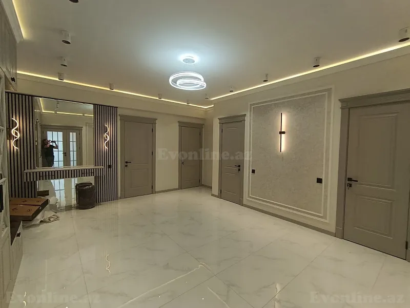 Satılır 3 otaqlı Mənzil Yeni tikili 133 m² Gənclik m. - şəkil 9