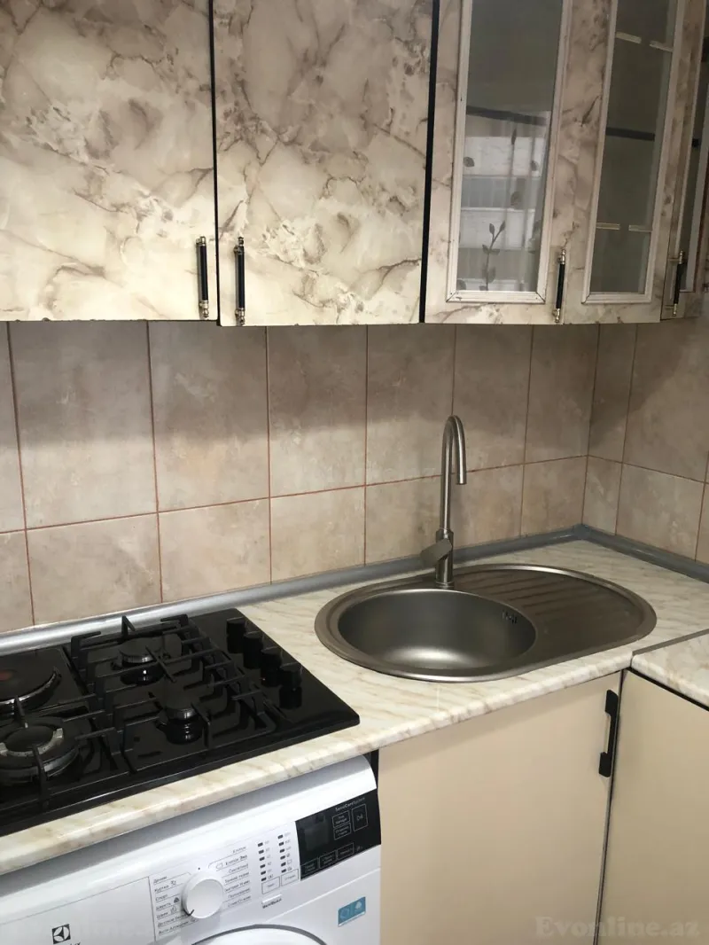 Kirayə verilir 2 otaqlı Mənzil Köhnə tikili 55 m² Yasamal - şəkil 5