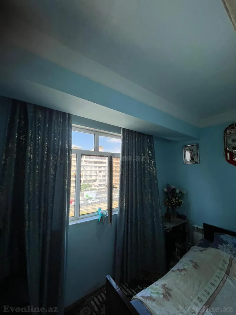 Satılır 3 otaqlı Mənzil Köhnə tikili 76 m² Koroğlu m. - şəkil 13