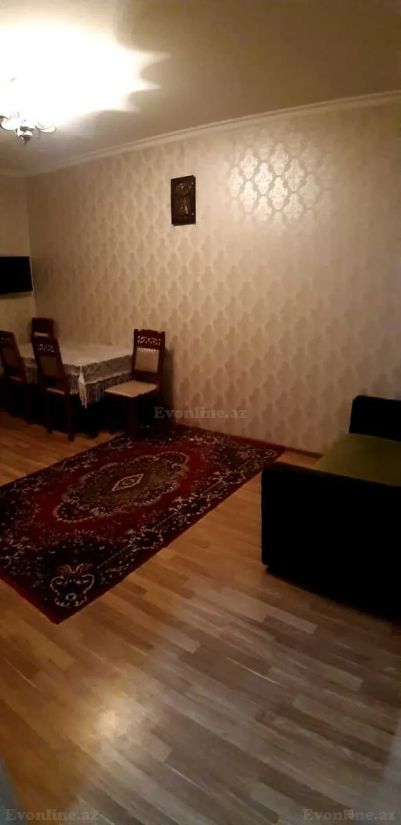 Kirayə verilir 2 otaqlı Mənzil Köhnə tikili 33 m² 20 Yanvar m.