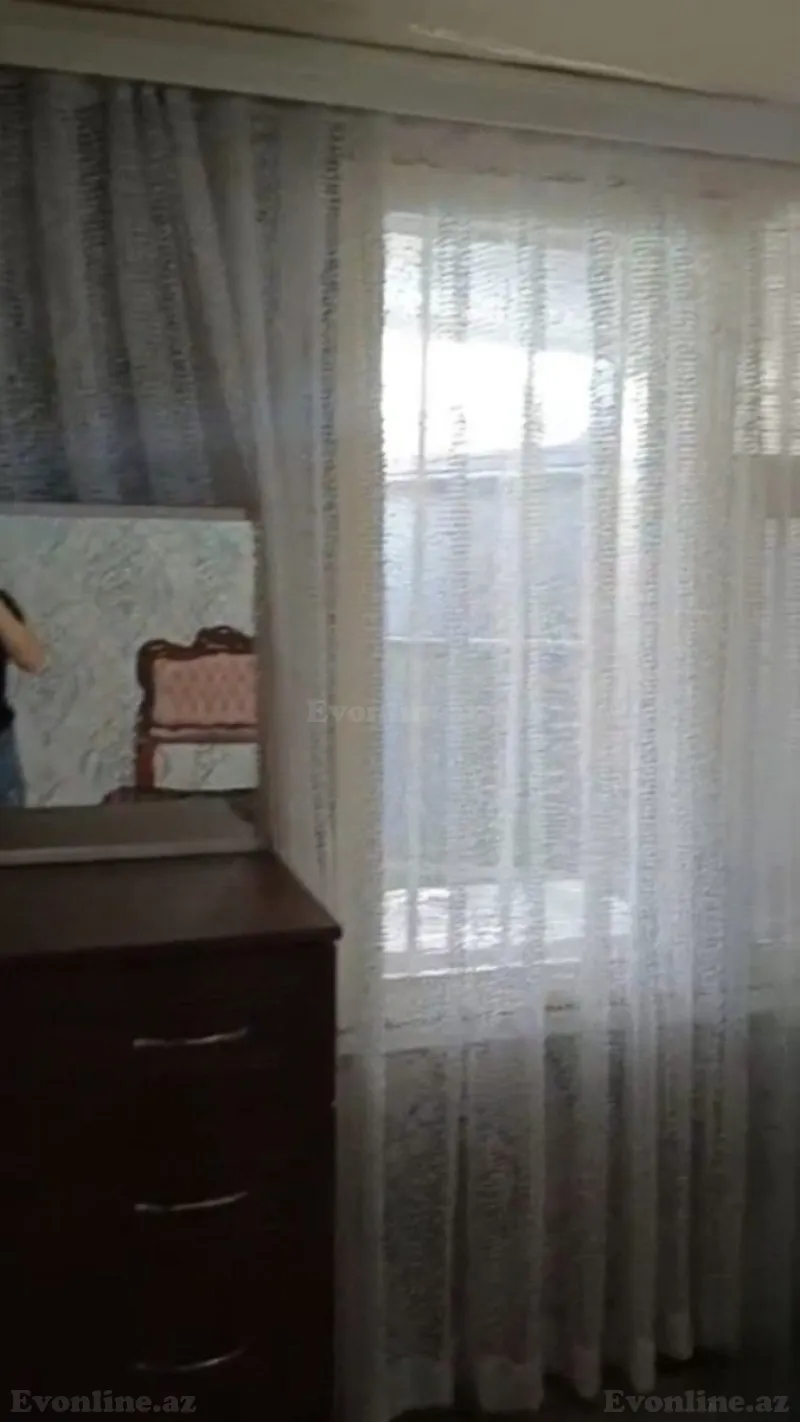 Kirayə verilir 2 otaqlı Mənzil Köhnə tikili 50 m² Əhmədli