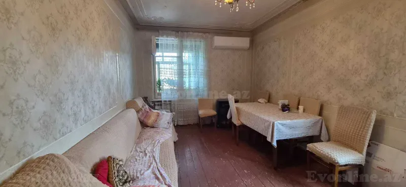 Satılır 2 otaqlı Mənzil Köhnə tikili 58 m² Əhmədli m.