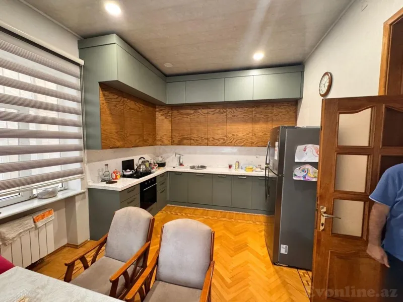 Satılır 8 otaqlı Həyət evi 300 m² Elmlər Akademiyası m. - şəkil 7
