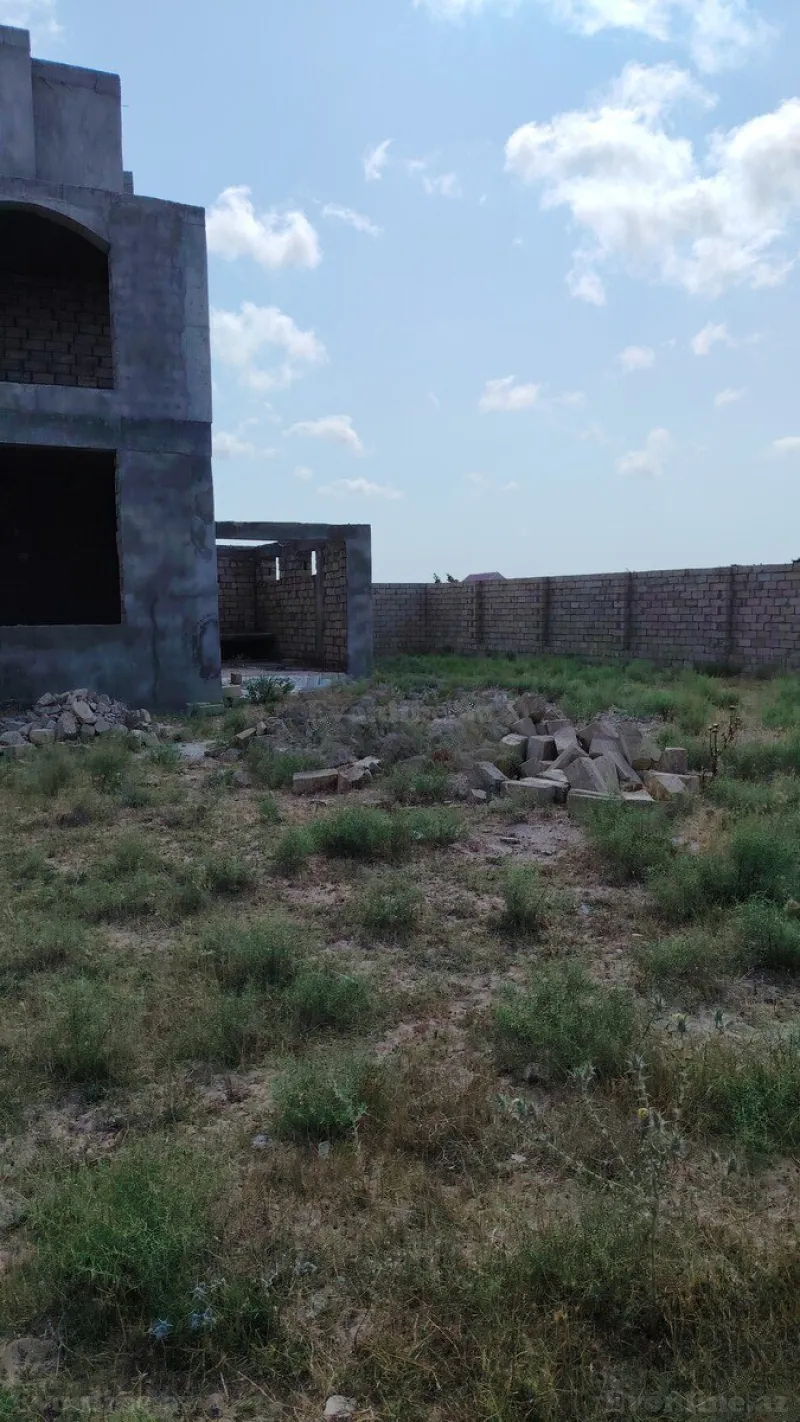 7 otaqlı Həyət evi 510 m² Qala Satılır