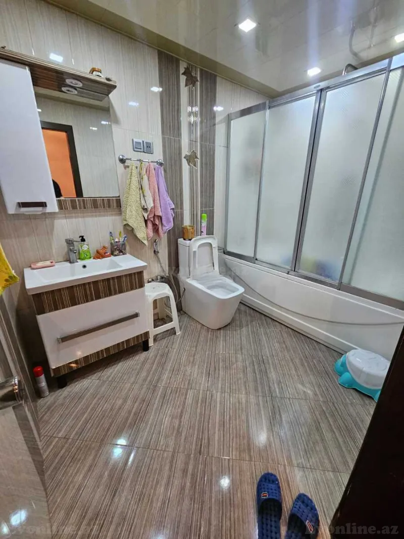 Satılır 2 otaqlı Mənzil Yeni tikili 105 m² Neftçilər m. - şəkil 14