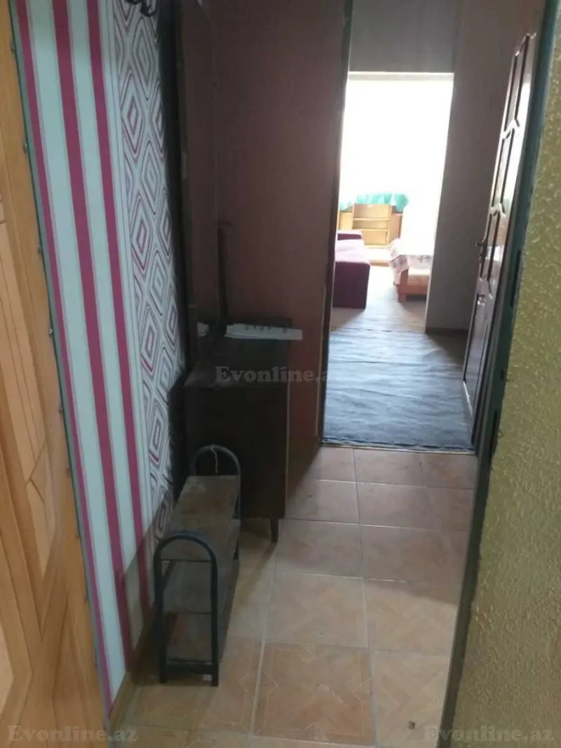 Kirayə verilir 2 otaqlı Mənzil Köhnə tikili 30 m² Həzi Aslanov m. - şəkil 3
