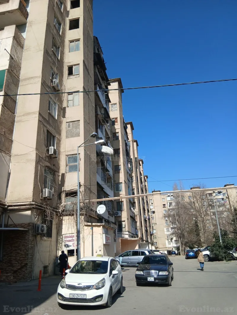2 otaqlı Mənzil 50 m² Azadlıq prospekti m. Satılır