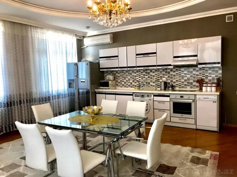 Kirayə verilir 3 otaqlı Mənzil Yeni tikili 160 m² 28 May m. - şəkil 5