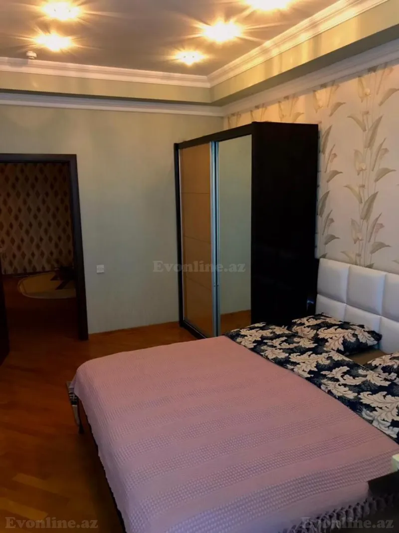 Kirayə verilir 3 otaqlı Mənzil Yeni tikili 160 m² 28 May m. - şəkil 22