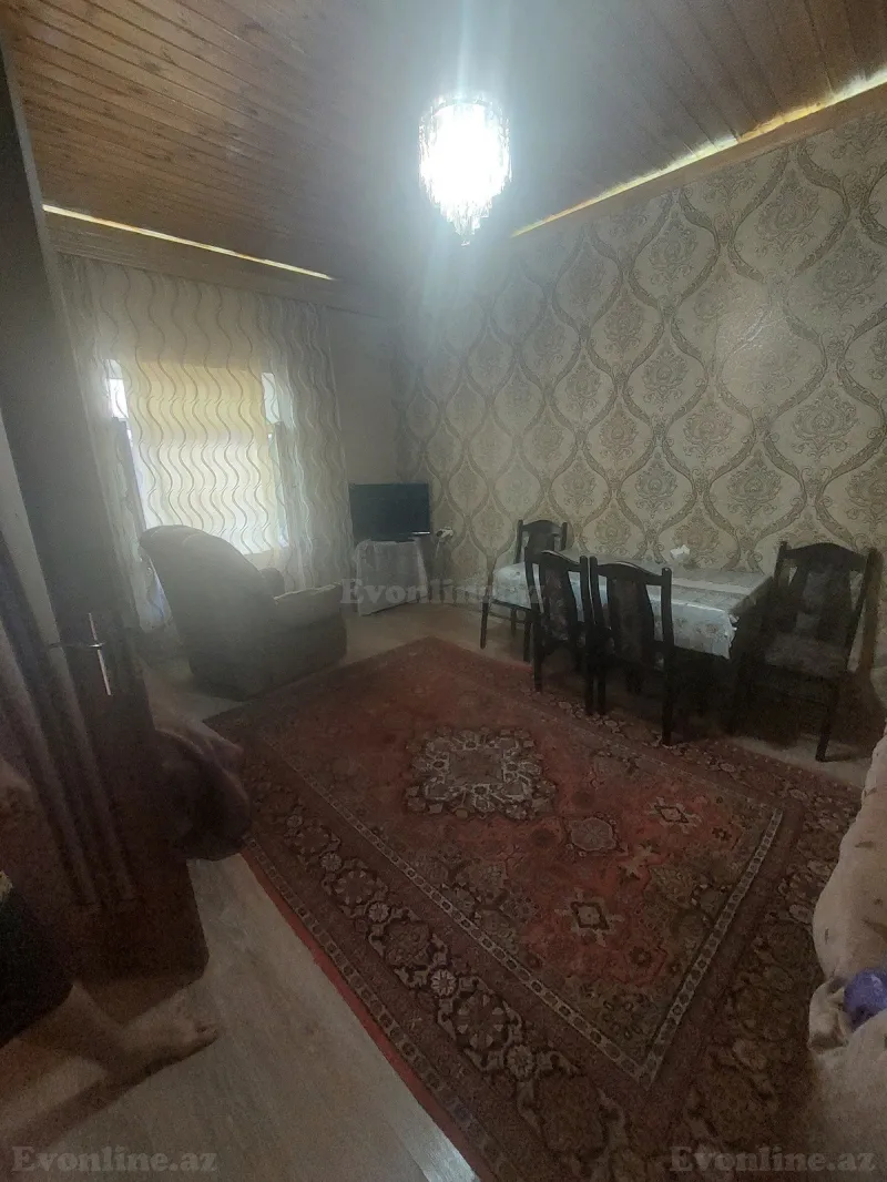 5 otaqlı Həyət evi 100 m² Türkan Satılır