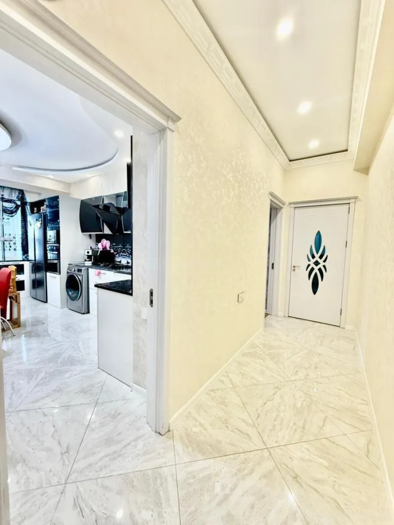 Satılır 5 otaqlı Mənzil Yeni tikili 156 m² İnşaatçılar m. - şəkil 8