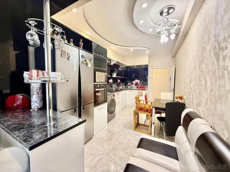 Satılır 5 otaqlı Mənzil Yeni tikili 156 m² İnşaatçılar m. - şəkil 12