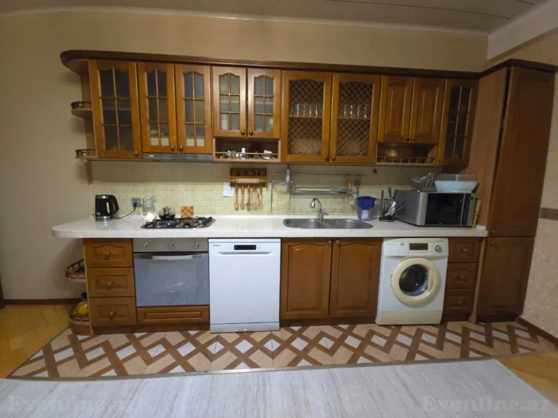 Satılır 4 otaqlı Mənzil Yeni tikili 150 m² 28 May m. - şəkil 16