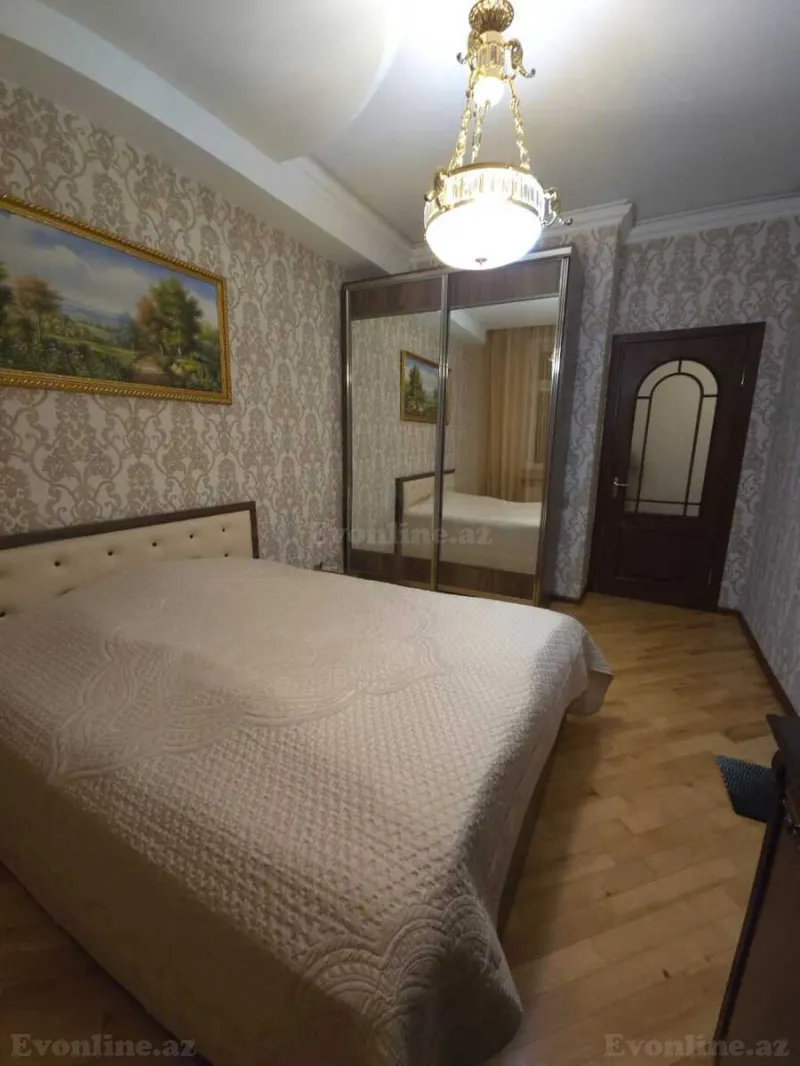 Satılır 4 otaqlı Mənzil Yeni tikili 150 m² 28 May m. - şəkil 22