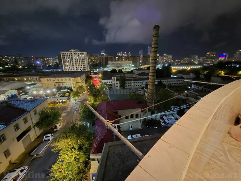 Satılır 4 otaqlı Mənzil Yeni tikili 150 m² 28 May m. - şəkil 26