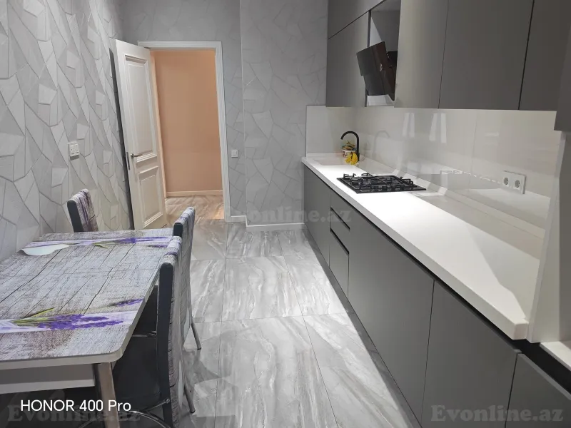 Kirayə verilir 2 otaqlı Mənzil Yeni tikili 90 m² Qara Qarayev m. - şəkil 5