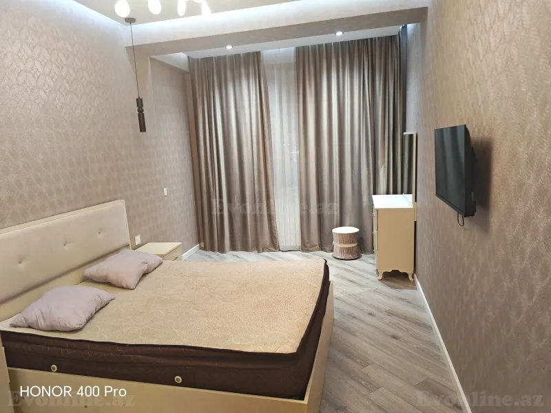 Kirayə verilir 2 otaqlı Mənzil Yeni tikili 90 m² Qara Qarayev m. - şəkil 18