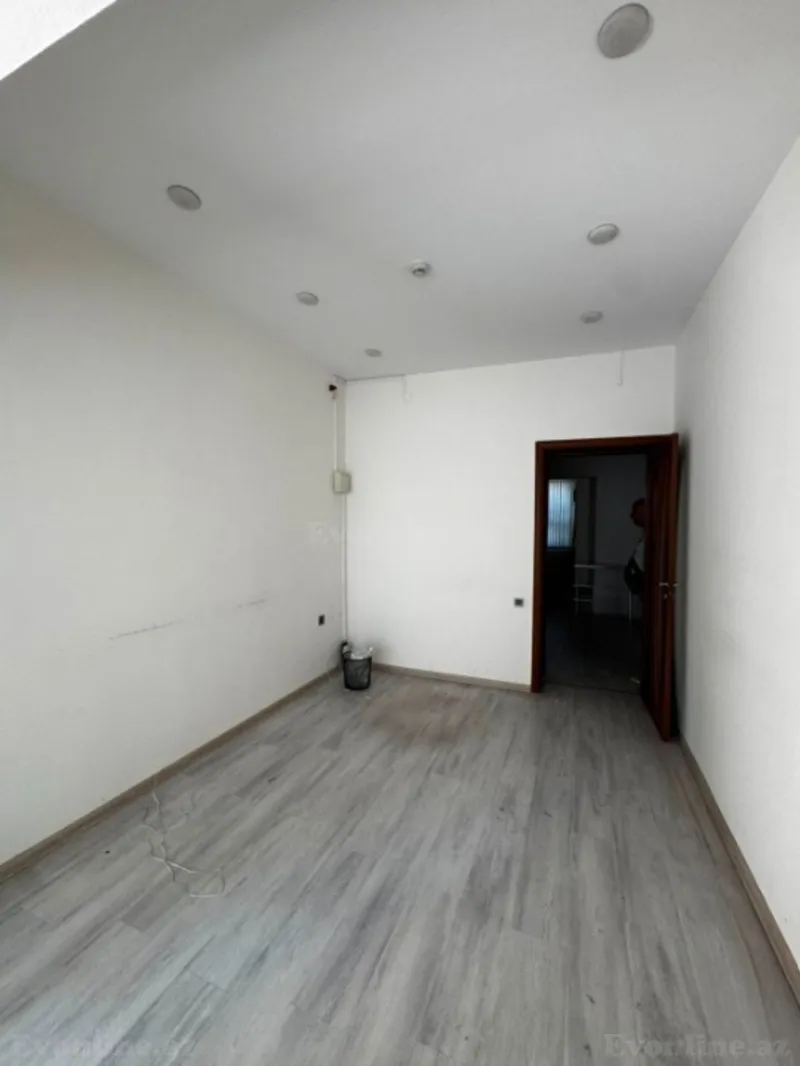 Kirayə verilir Ofis 70 m² Nəsimi r. - şəkil 5