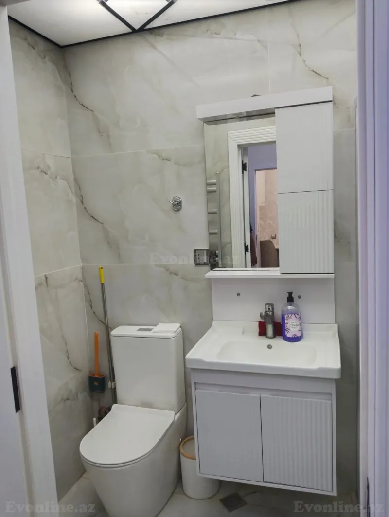 Satılır 4 otaqlı Mənzil Köhnə tikili 65 m² Nizami m. - şəkil 9