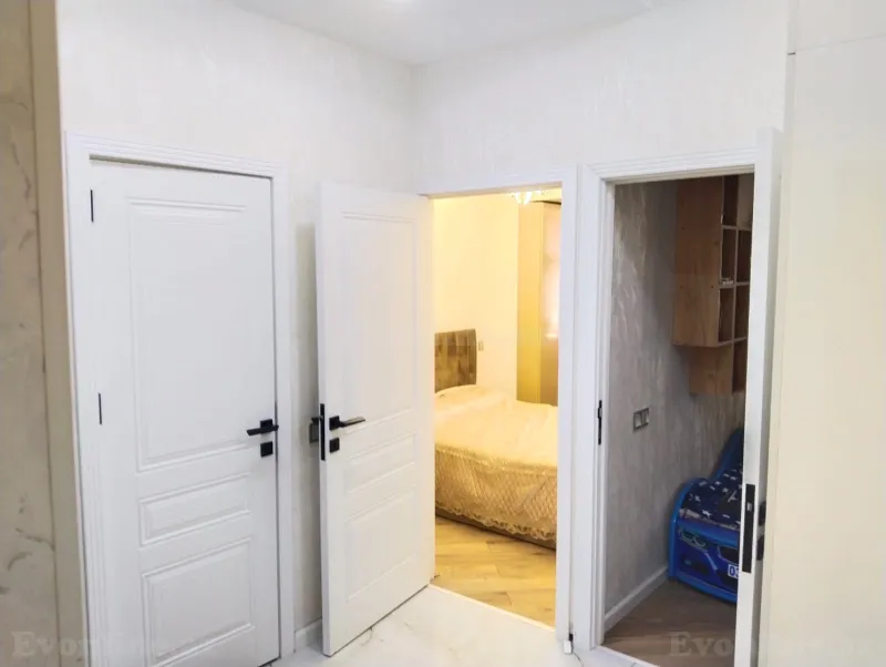 Satılır 4 otaqlı Mənzil Köhnə tikili 65 m² Nizami m. - şəkil 15