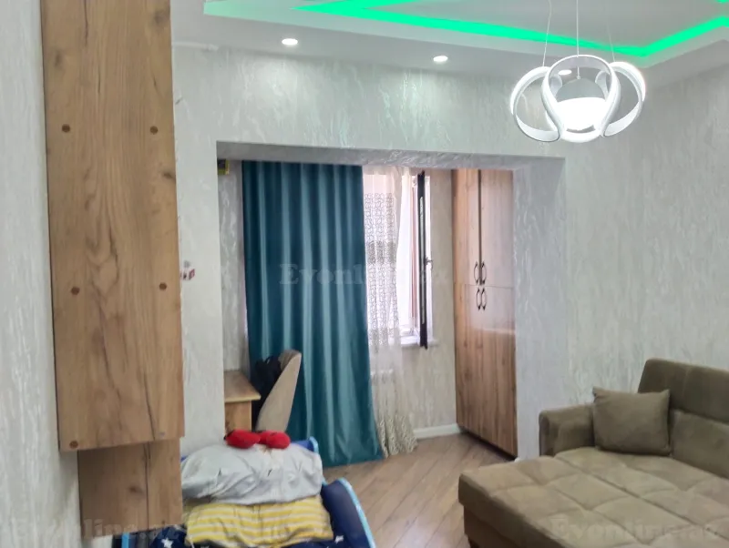 Satılır 4 otaqlı Mənzil Köhnə tikili 65 m² Nizami m. - şəkil 16