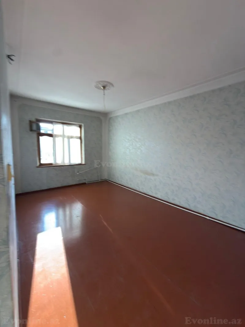 Satılır 5 otaqlı Mənzil Köhnə tikili 130 m² Yeni Yasamal - şəkil 5
