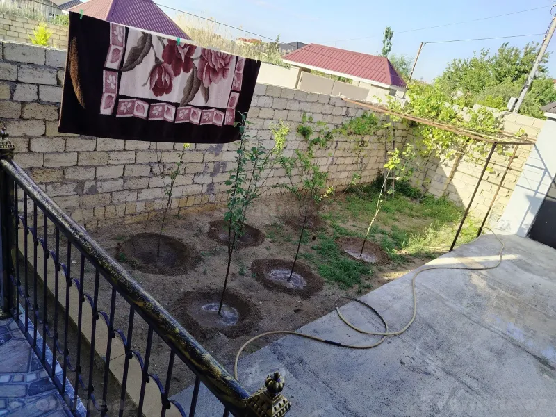 Satılır 4 otaqlı Həyət evi 128 m² Novxanı - şəkil 3