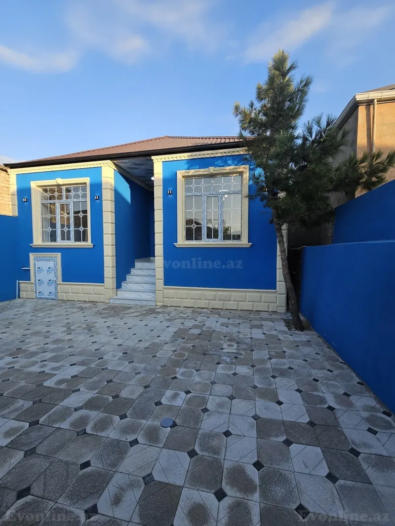 3 otaqlı Həyət evi 90 m² Binə Satılır