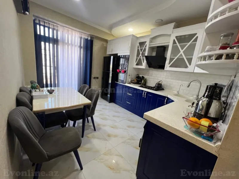Satılır 2 otaqlı Mənzil Yeni tikili 106 m² 8 Noyabr m. - şəkil 7