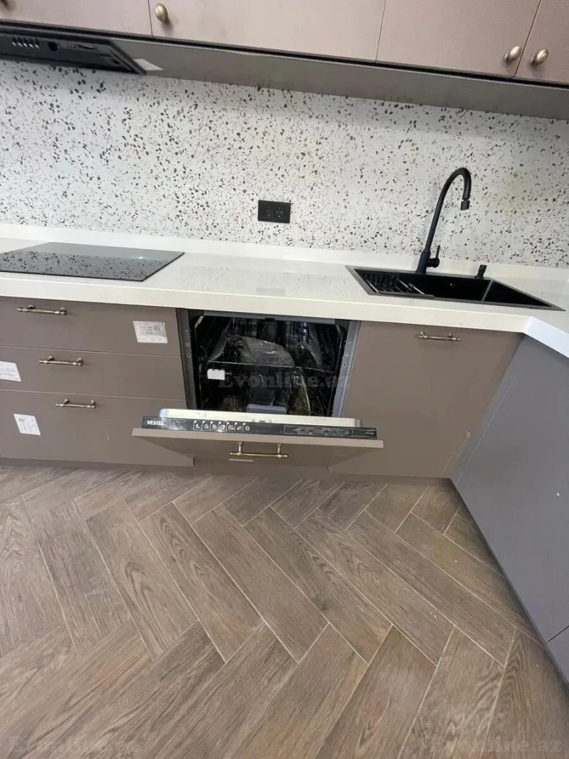 Kirayə verilir 2 otaqlı Mənzil Yeni tikili 75 m² Nizami m. - şəkil 6