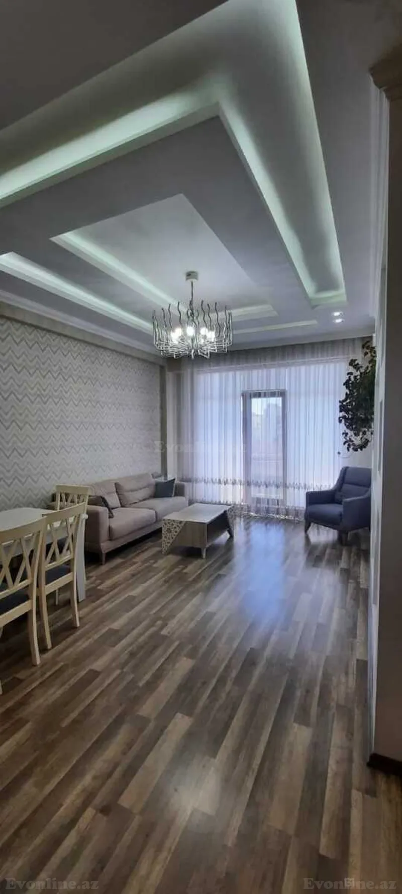 3 otaqlı Mənzil 87 m² 20 Yanvar m. Kirayə verilir
