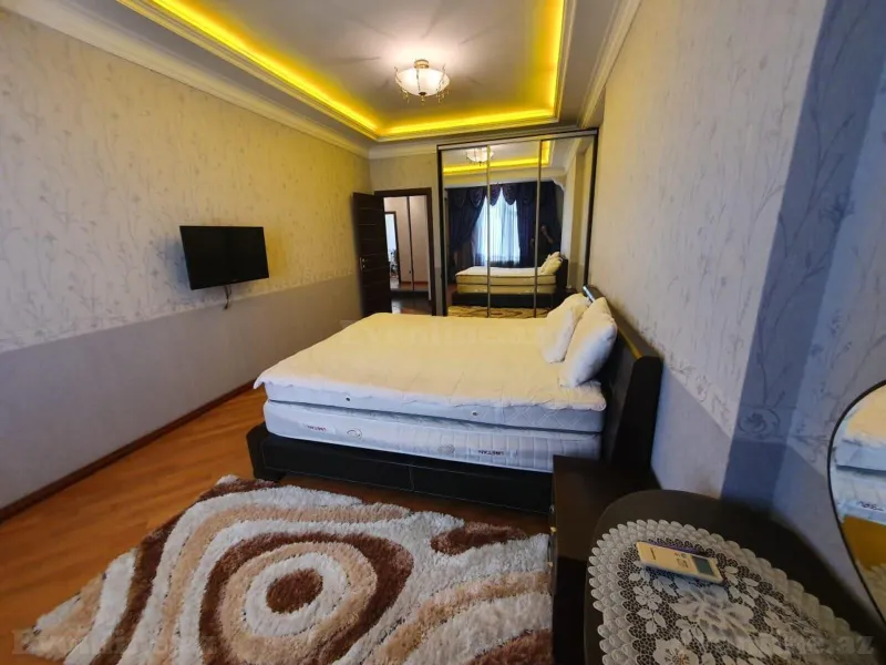 Satılır 2 otaqlı Mənzil Yeni tikili 120 m² Sahil m. - şəkil 23