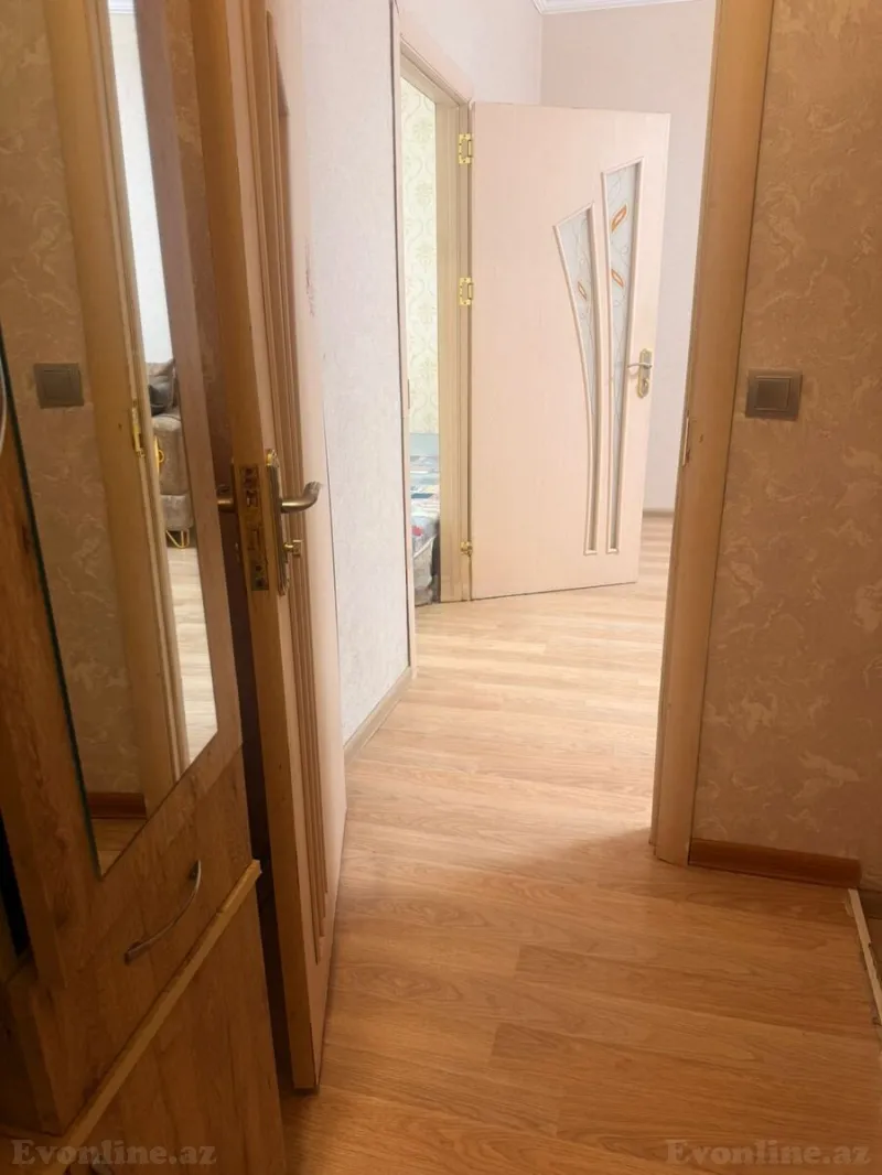Kirayə verilir 2 otaqlı Mənzil Köhnə tikili 60 m² Nəsimi m. - şəkil 3