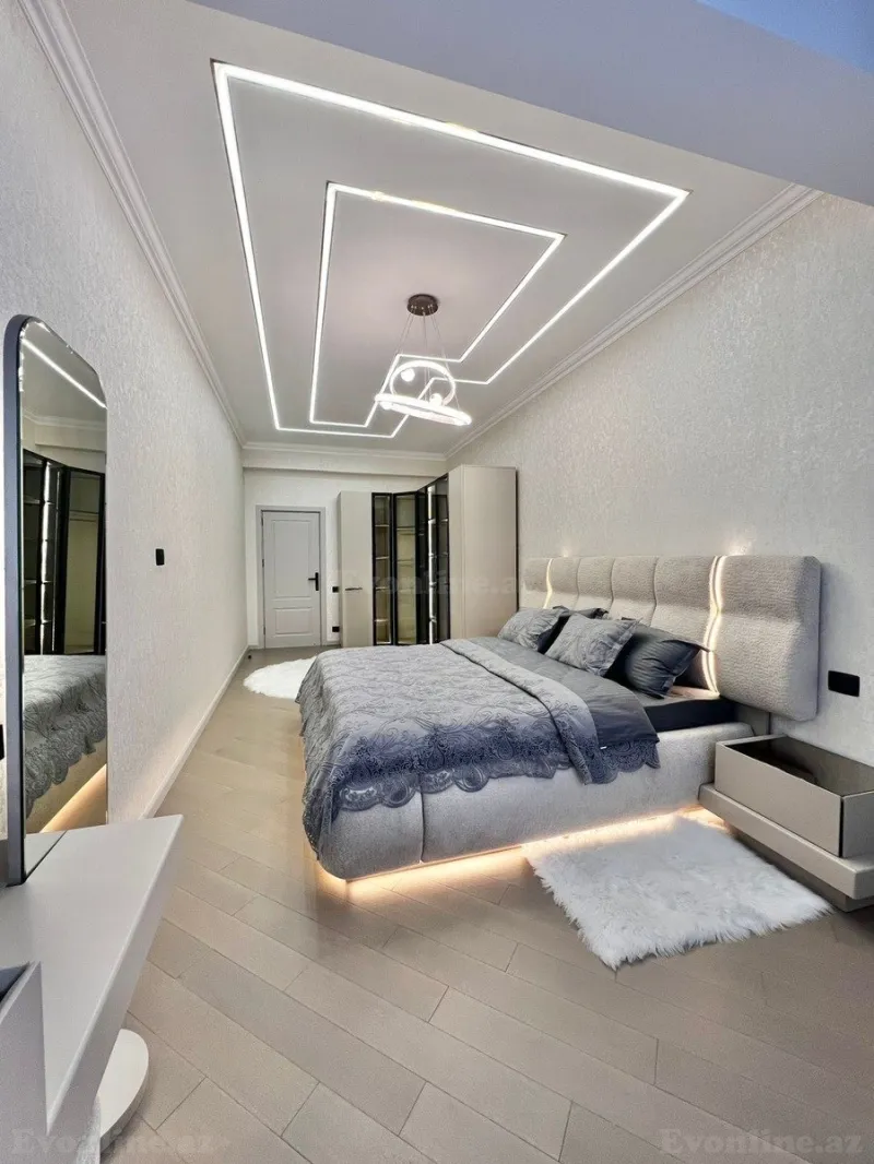 3 otaqlı Mənzil 103 m² Nəriman Nərimanov m. Kirayə verilir