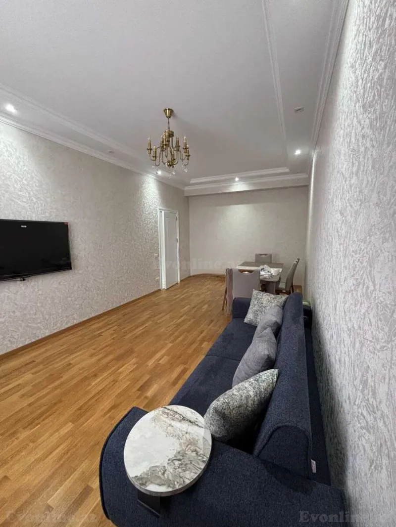 Kirayə verilir 2 otaqlı Mənzil Yeni tikili 65 m² Neftçilər m. - şəkil 2