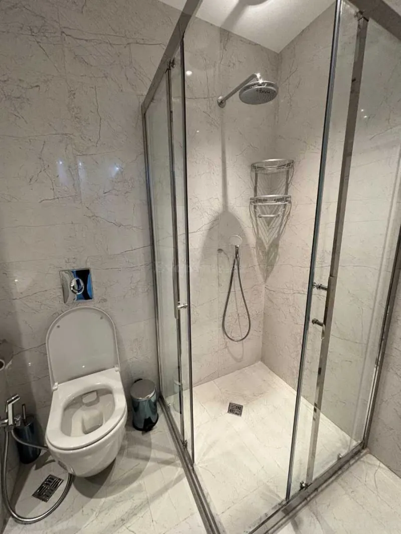 Kirayə verilir 2 otaqlı Mənzil Yeni tikili 65 m² Neftçilər m. - şəkil 10